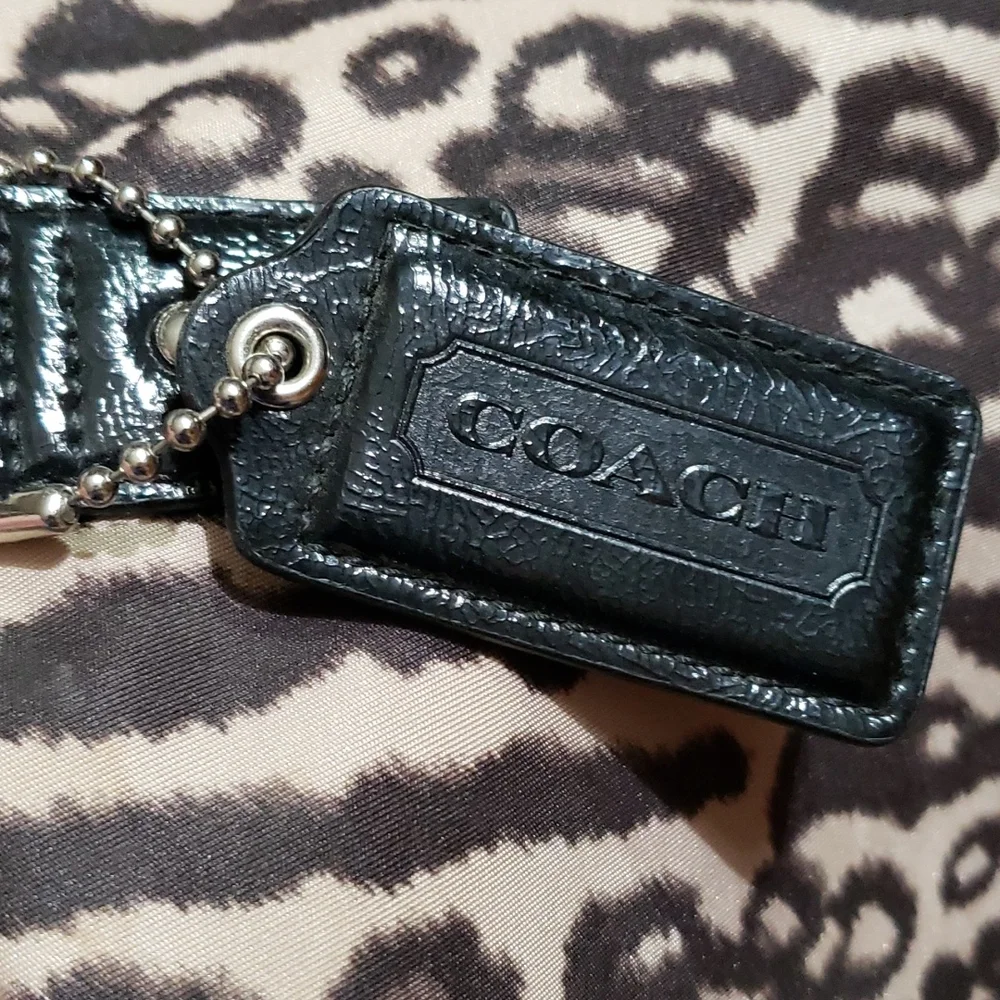 Coach Ocelot Print Nylon travel Bag, Snap Pouch & Cosmetic Pouch-Set - Picture 3 of 16